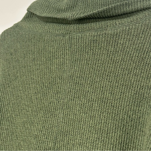 Time and Tru Cowl Neck Waffle Tunic - Green size XL - Picture 4 of 6